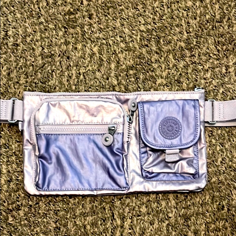 Kipling NWOT Metallic Fanny Pack